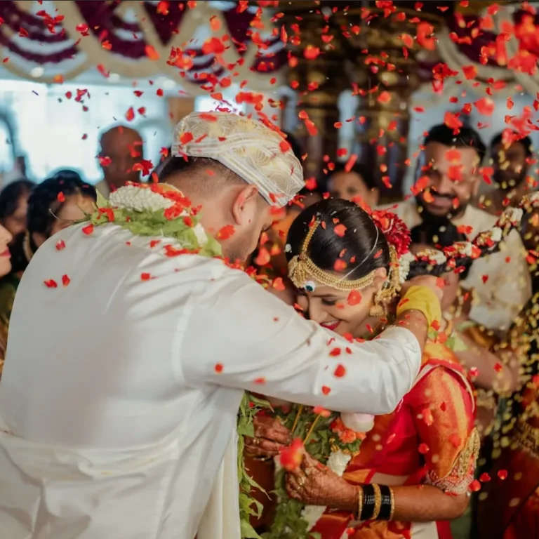 Candid Wedding Photography jithesh thali build to Sindhu